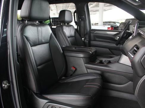 Certified 2022 Chevrolet Tahoe RST w/ Luxury Package image 27