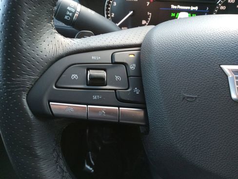 Used 2021 Cadillac XT4 Sport image 21