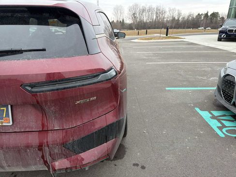 Certified 2023 BMW iX xDrive50 w/ Premium Package image 6