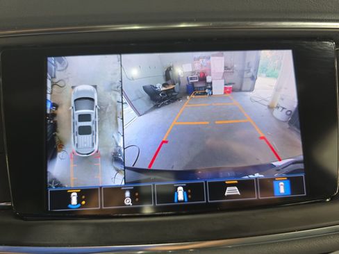 Used 2023 Buick Enclave Premium w/ Experience Buick Package AWD/4WD image 25