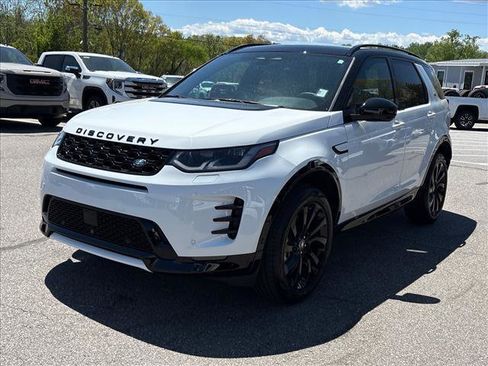 Used 2025 Land Rover Discovery Sport Dynamic SE AWD/4WD image 4