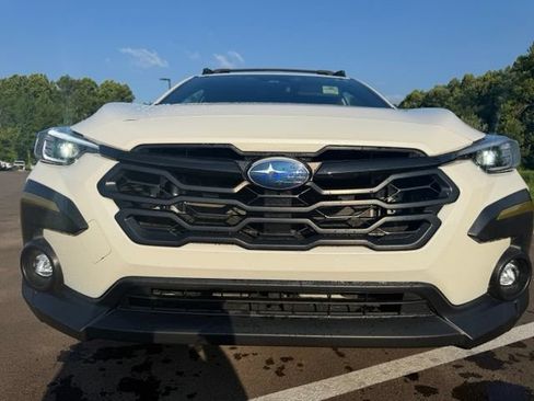 Used 2024 Subaru Crosstrek 2.5i Sport AWD/4WD image 3