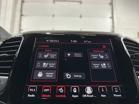 Used 2019 Jeep Grand Cherokee Trailhawk image 31