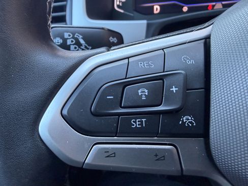Used 2022 Volkswagen Atlas SEL AWD/4WD image 39
