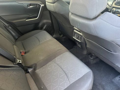 Certified 2025 Toyota RAV4 XLE AWD/4WD image 18