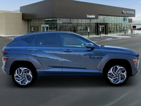 New 2026 Hyundai Kona SEL Premium FWD image 9