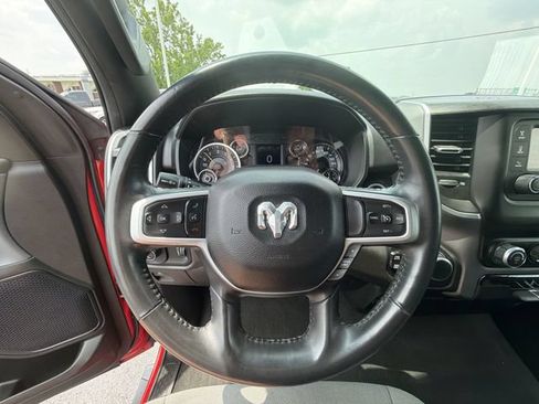 Used 2022 RAM 1500 Big Horn AWD/4WD image 30