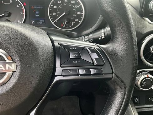 Used 2025 Nissan Sentra S FWD image 11