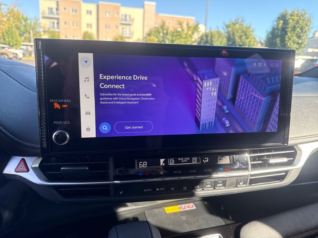 New 2026 Toyota Sienna XLE Woodland Edition AWD/4WD image 19