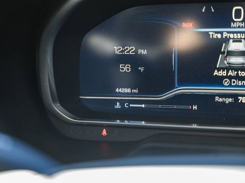 Used 2023 Chevrolet Tahoe High Country image 54