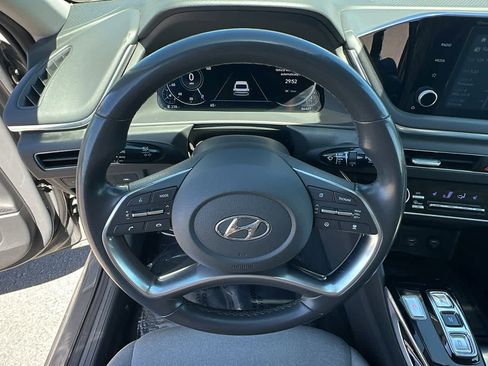 Used 2021 Hyundai Sonata SEL w/ Convenience Package FWD image 18