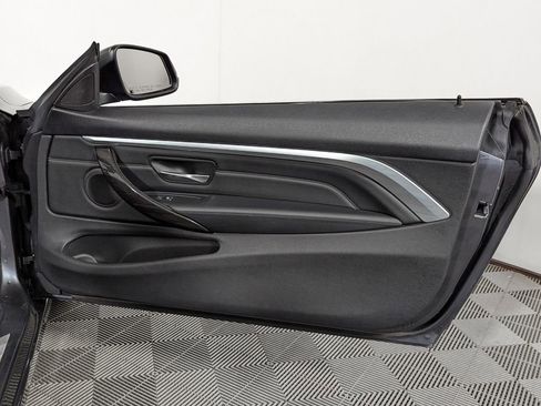 Used 2018 BMW 430i Convertible image 35