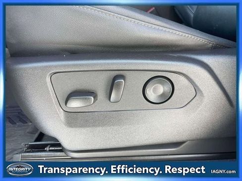 Used 2025 Chevrolet Silverado 1500 LT Trail Boss w/ Convenience Package II image 19