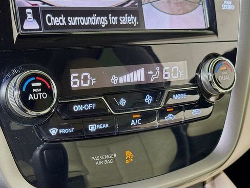 Used 2023 Nissan Murano SL w/ SL Moonroof Package FWD image 14