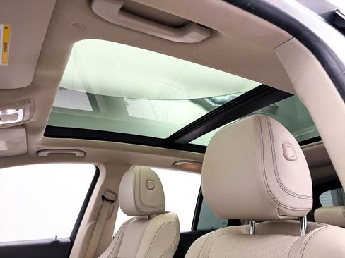 Used 2020 Mercedes-Benz GLE 350 4MATIC image 5