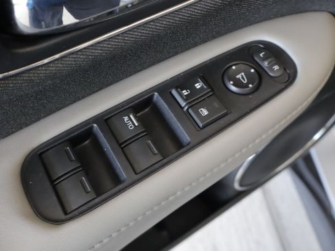 Used 2020 Honda HR-V EX image 10