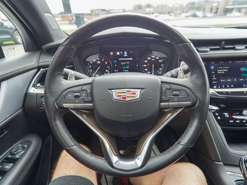 Used 2020 Cadillac XT6 Sport w/ Platinum Package image 26