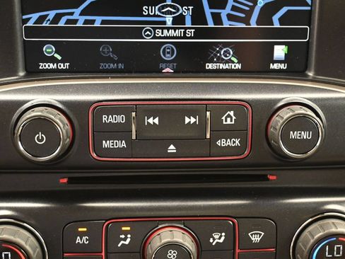 Used 2016 GMC Sierra 1500 Denali w/ Enhanced Driver Alert Package AWD/4WD image 25