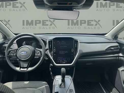 Used 2024 Subaru Crosstrek 2.0i Premium image 12