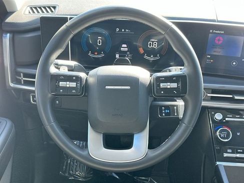 Used 2024 Hyundai Santa Fe SEL image 13