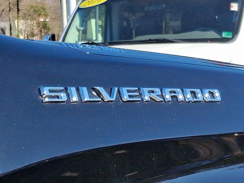 Certified 2025 Chevrolet Silverado 1500 Custom image 32