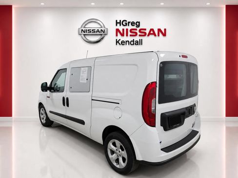 Used 2022 RAM ProMaster City Tradesman w/ Lights & Wheels Group FWD image 2