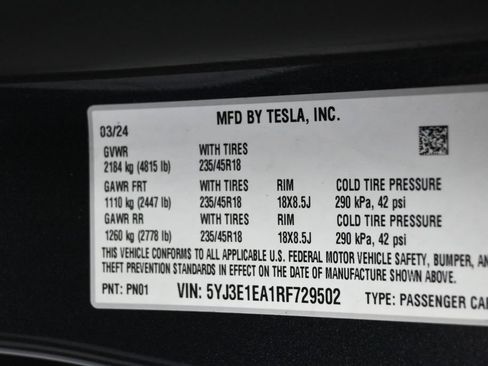 Used 2024 Tesla Model 3 Standard Range RWD image 5