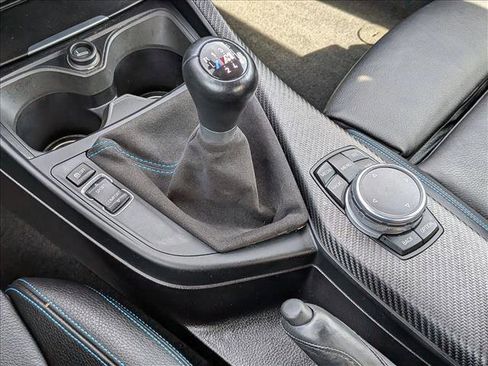 Used 2016 BMW M2 RWD image 11