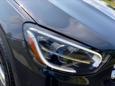 Used 2021 Mercedes-Benz GLC 300 4MATIC image 29