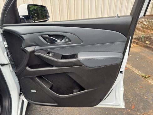 Used 2019 Chevrolet Traverse Premier AWD/4WD image 45