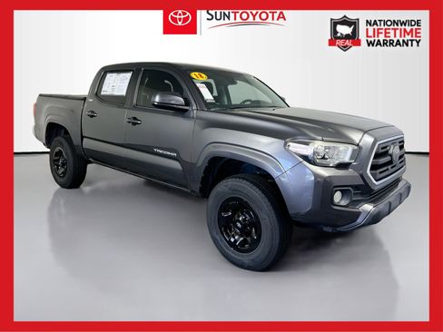 Used 2018 Toyota Tacoma SR5 image 1