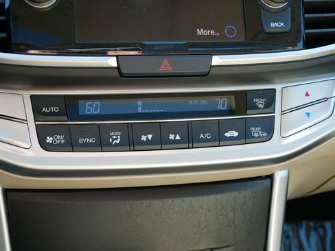 Used 2015 Honda Accord EX-L image 23