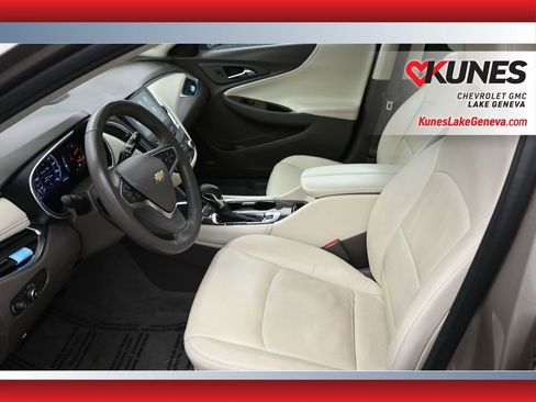 Used 2024 Chevrolet Malibu LT FWD image 15