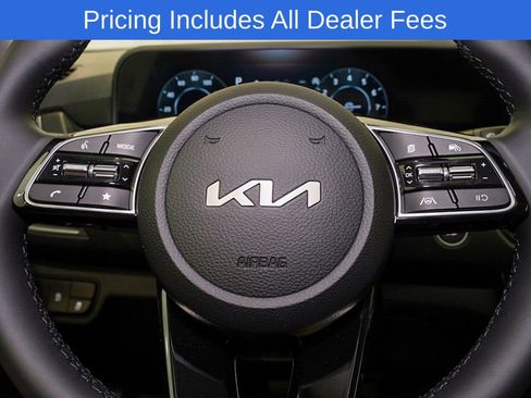 New 2026 Kia Seltos EX FWD image 19