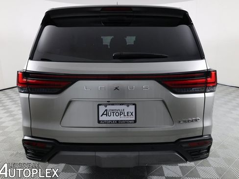 Used 2024 Lexus LX 600 4WD w/ Luxury Package image 6