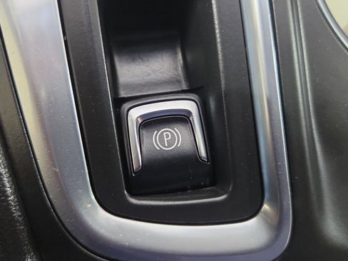 Used 2021 Chevrolet Equinox Premier AWD/4WD image 45
