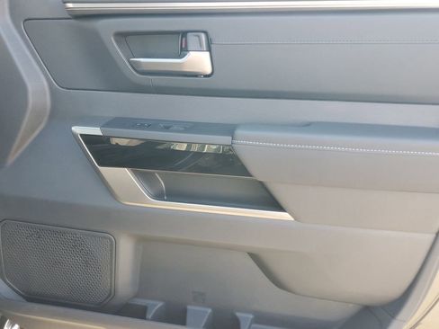 New 2026 Toyota Tundra Limited image 32