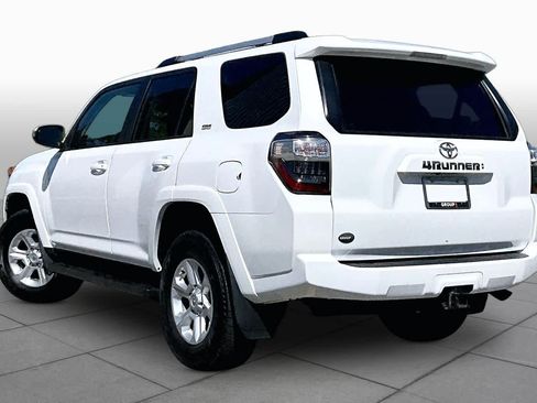 Certified 2024 Toyota 4Runner SR5 Premium w/ Moonroof Package AWD/4WD image 12