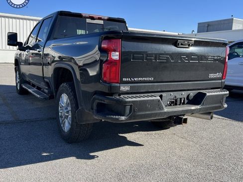 Used 2021 Chevrolet Silverado 2500 High Country w/ Z71 Off-Road Package image 4