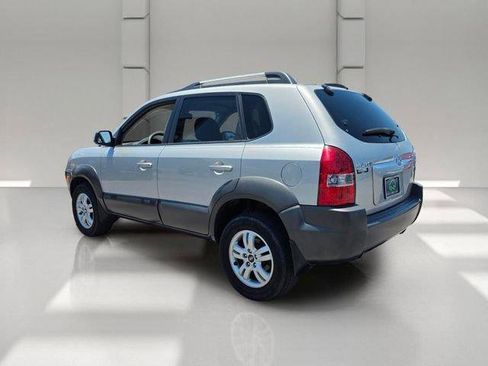 Used 2008 Hyundai Tucson SE FWD image 3