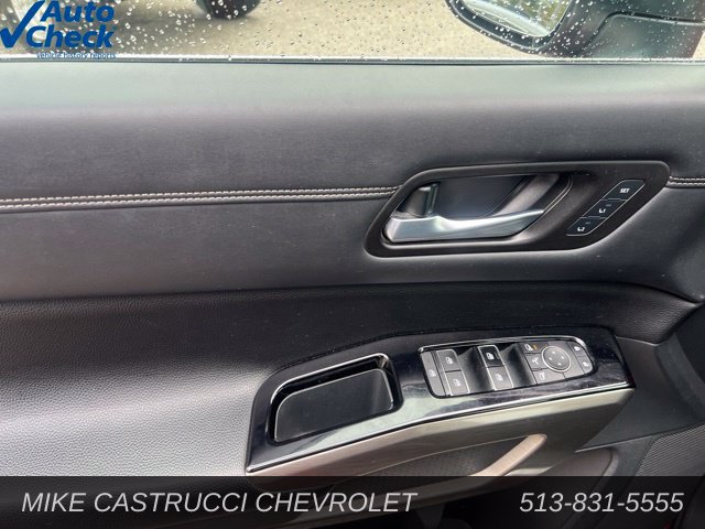 Used 2022 Nissan Pathfinder Platinum w/ Cargo Package AWD/4WD image 9