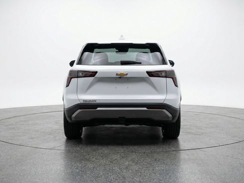 Used 2025 Chevrolet Equinox LT FWD image 7