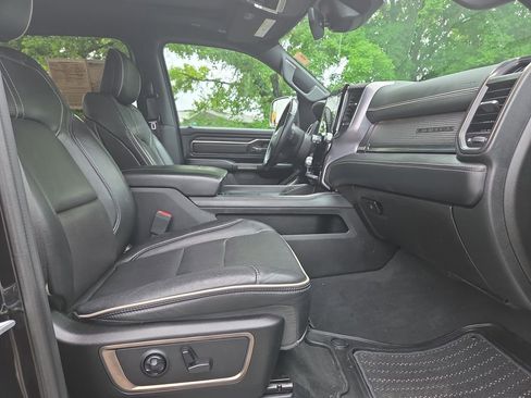 Used 2019 RAM 1500 Limited AWD/4WD image 38