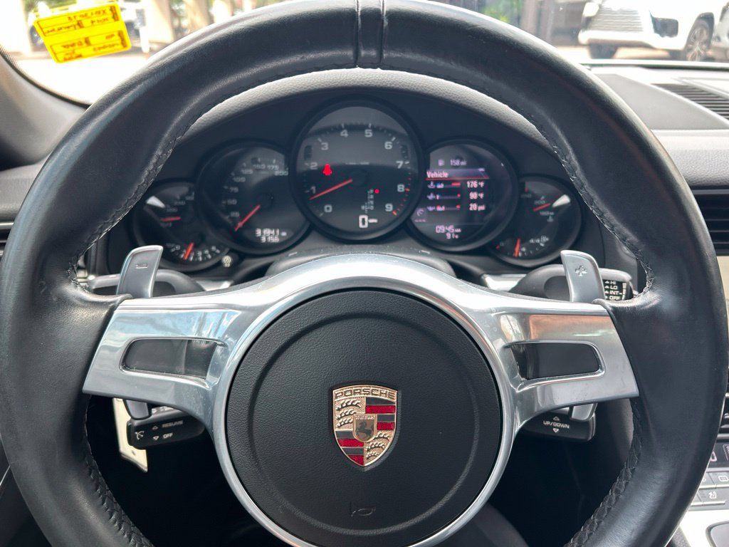 Used 2014 Porsche 911 Carrera 4 AWD/4WD image 22