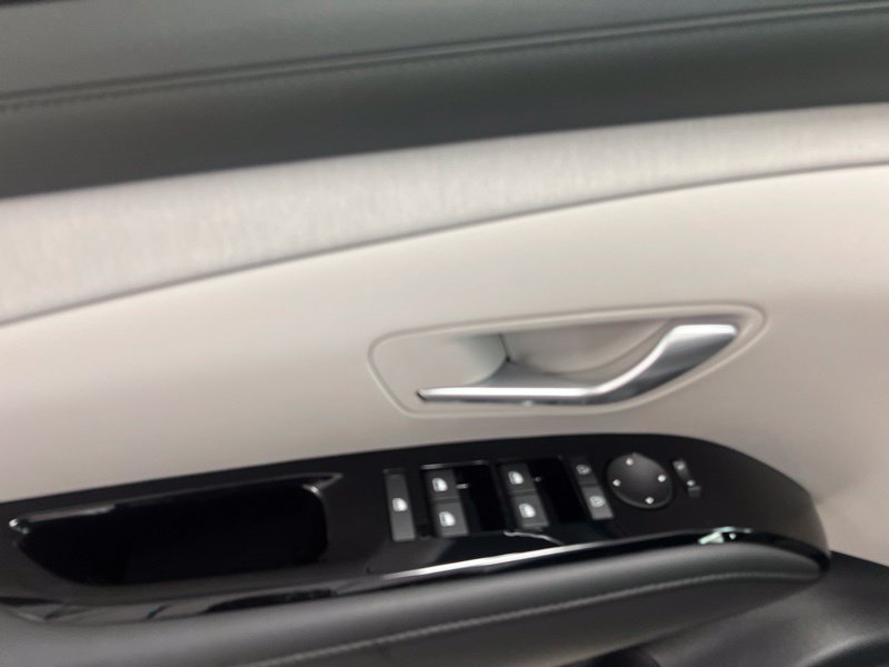 New 2026 Hyundai Tucson Limited AWD/4WD image 19