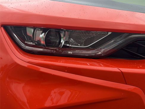 Used 2020 Chevrolet Camaro SS RWD image 22
