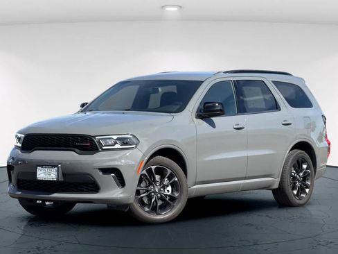 Used 2024 Dodge Durango GT w/ Blacktop Package image 1