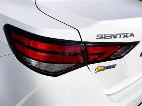 Used 2024 Nissan Sentra SV FWD image 30
