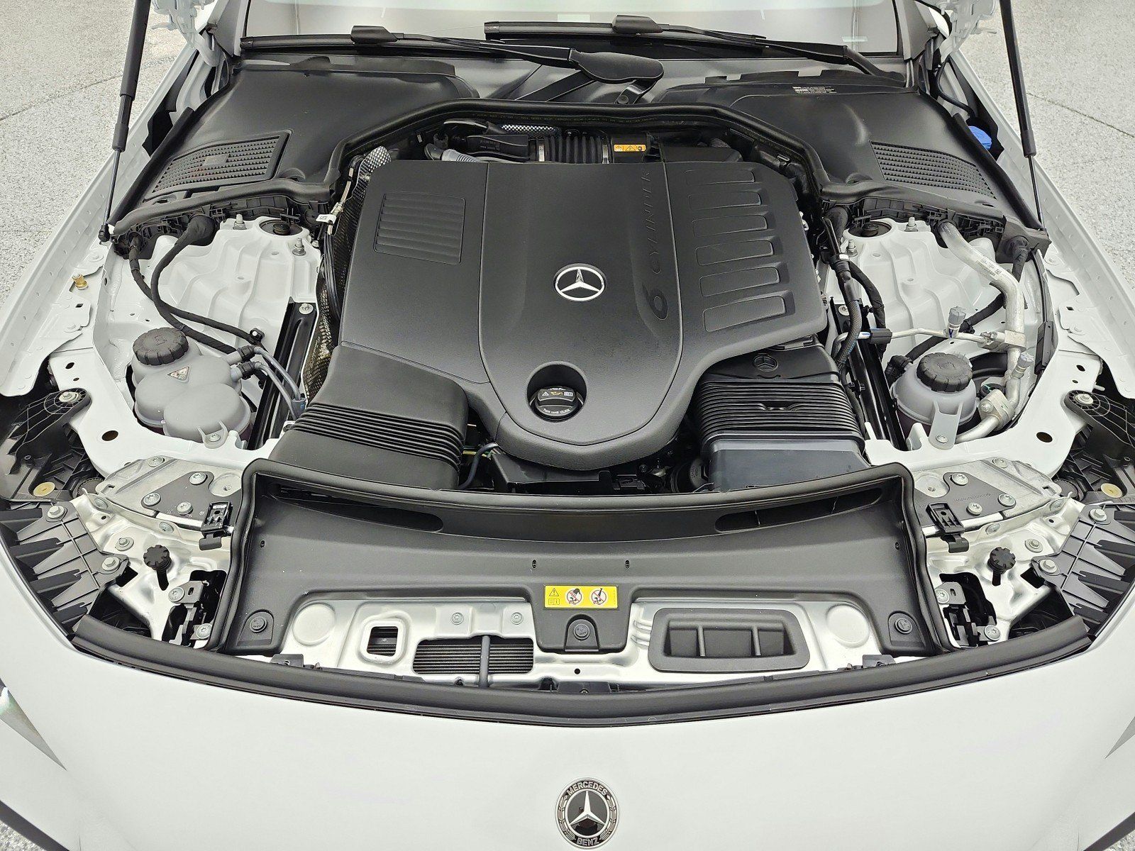New 2026 Mercedes-Benz CLE 450 4MATIC Coupe image 12