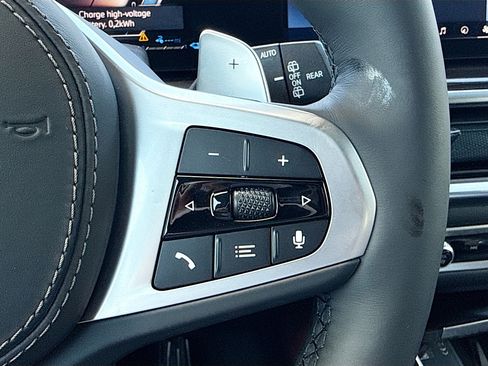 New 2026 BMW X5 xDrive50e image 39